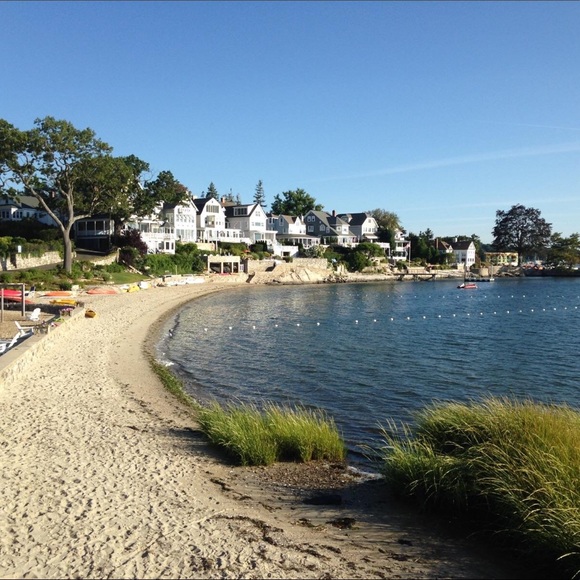 Meet your Posher, Oona - Picture 1 of 1